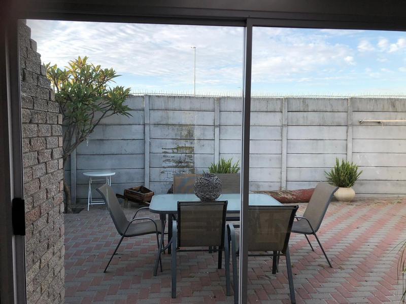 To Let 3 Bedroom Property for Rent in Soneike Western Cape